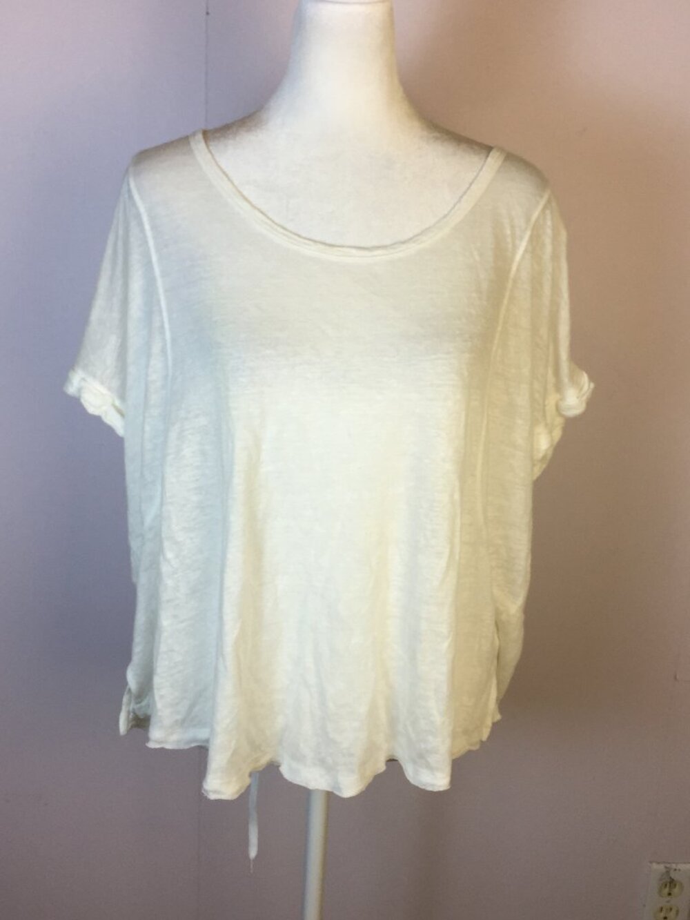 Rag & Bone T-Shirt Top Size M Womans White 100% Linen Short Sleeve Relaxed Fit